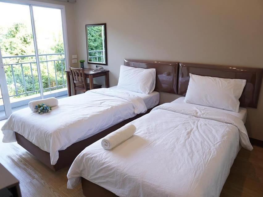 Chompu Nakarin Apartment Trang Exterior foto